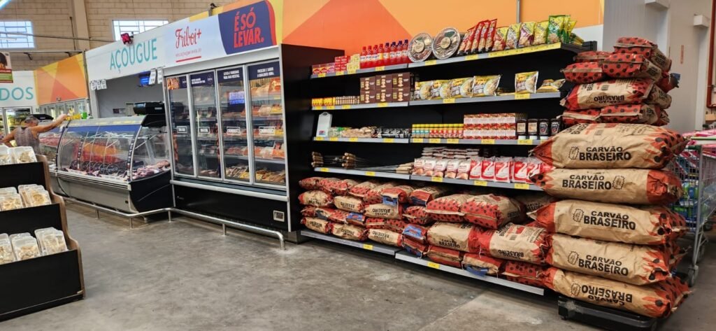 Carvão Braseiro exposto em supermercado